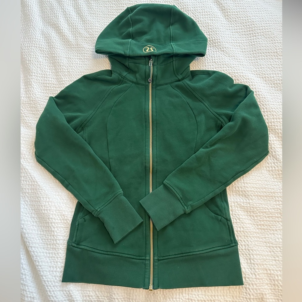 Lululemon Scuba Sweater. Size 6. Evergreen.